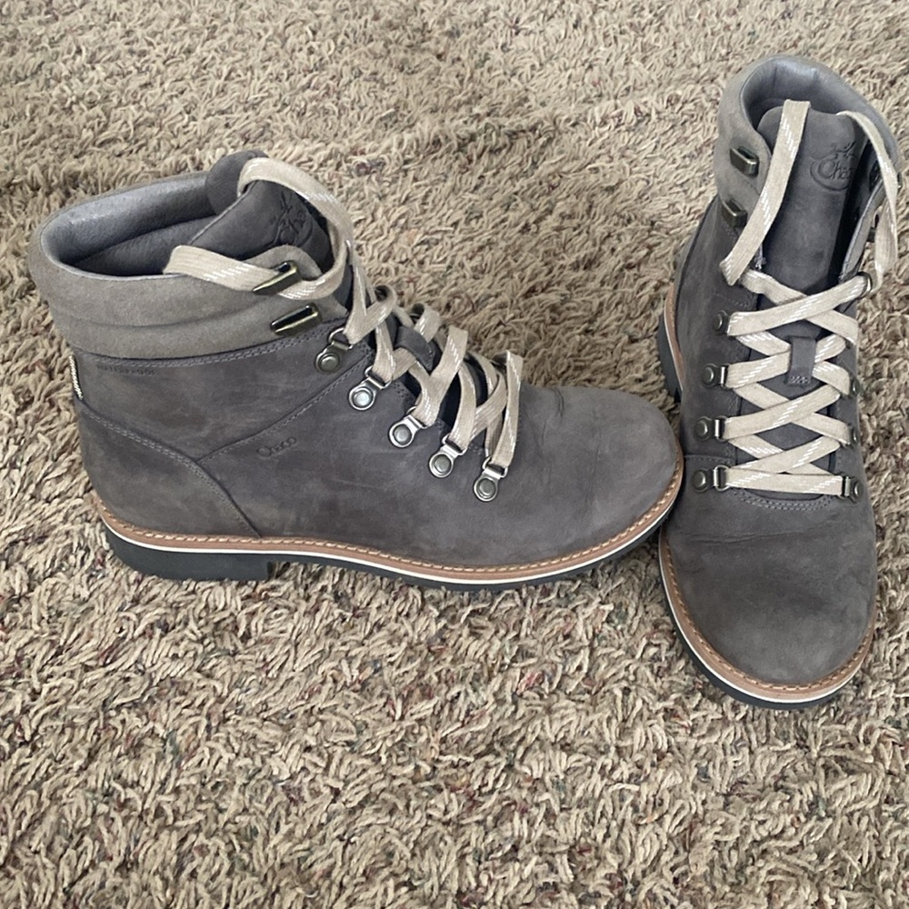 Women’s Chaco Boots - Picture 4 of 5